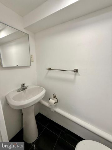 1106 E HORTTER ST, Philadelphia, PA 19150