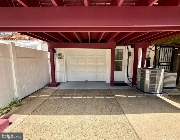 1106 E HORTTER ST, Philadelphia, PA 19150