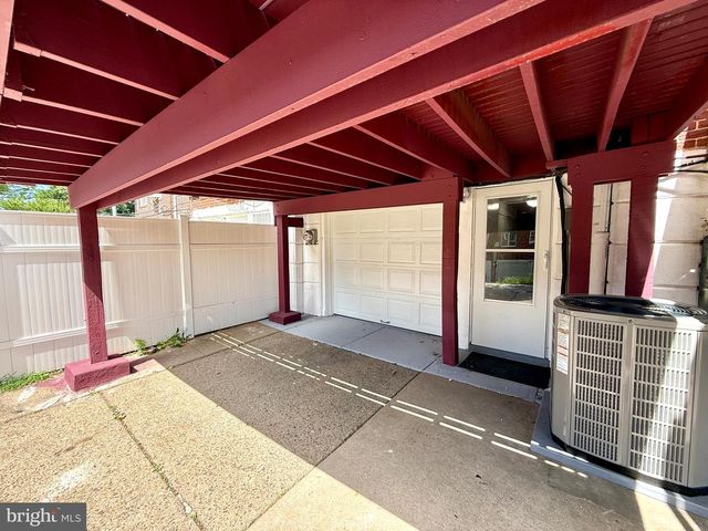 1106 E HORTTER ST, Philadelphia, PA 19150