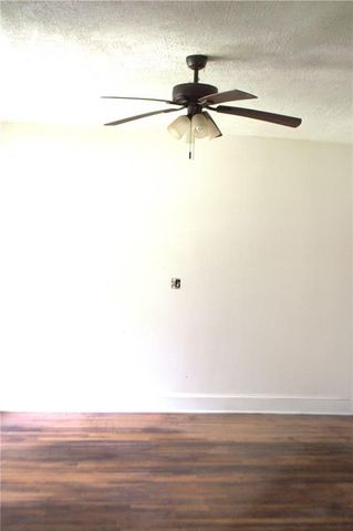 785 N Elizabeth Place NW, Atlanta, GA 30318