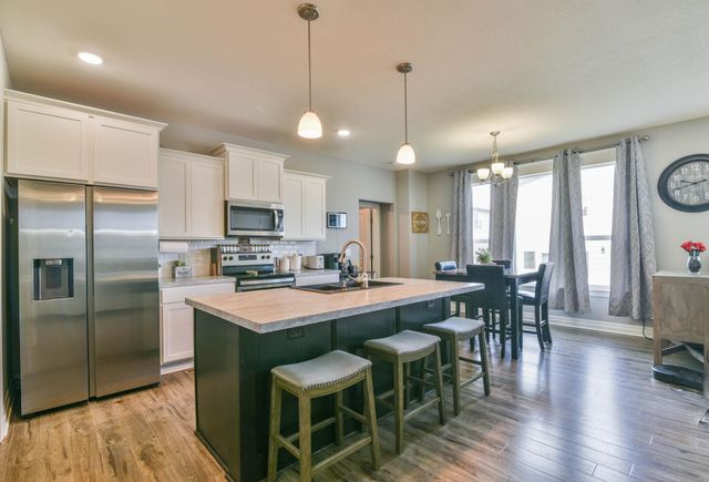 3739 N Pepper Ridge, Wichita, KS 67205