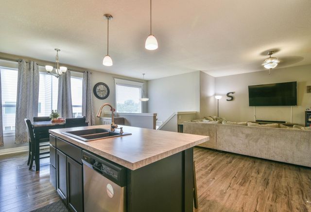3739 N Pepper Ridge, Wichita, KS 67205
