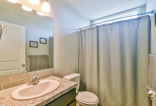 3739 N Pepper Ridge, Wichita, KS 67205
