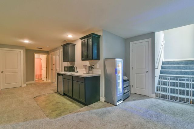 3739 N Pepper Ridge, Wichita, KS 67205