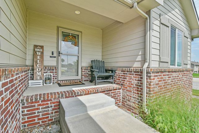 3739 N Pepper Ridge, Wichita, KS 67205