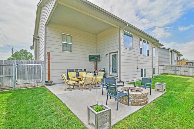 3739 N Pepper Ridge, Wichita, KS 67205