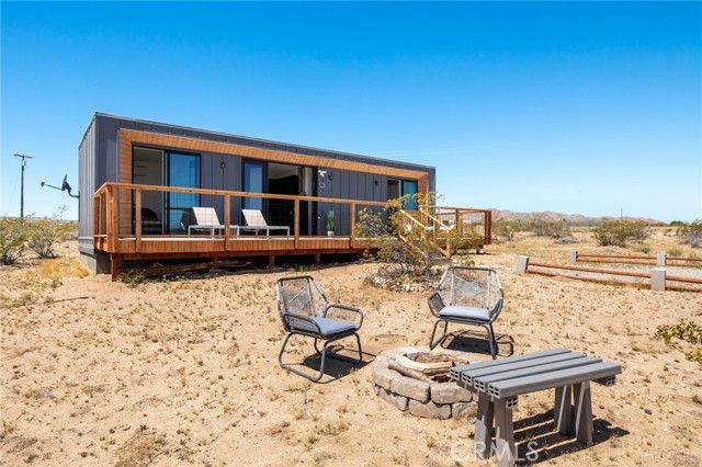 1375 Fortuna Avenue, Landers, CA 92285