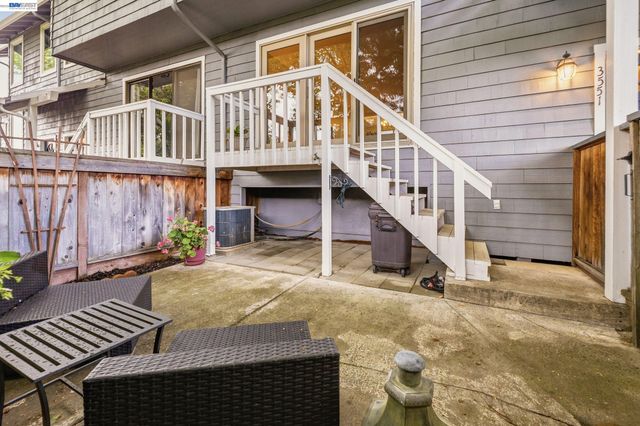 3551 Norton Way, Pleasanton, CA 94566