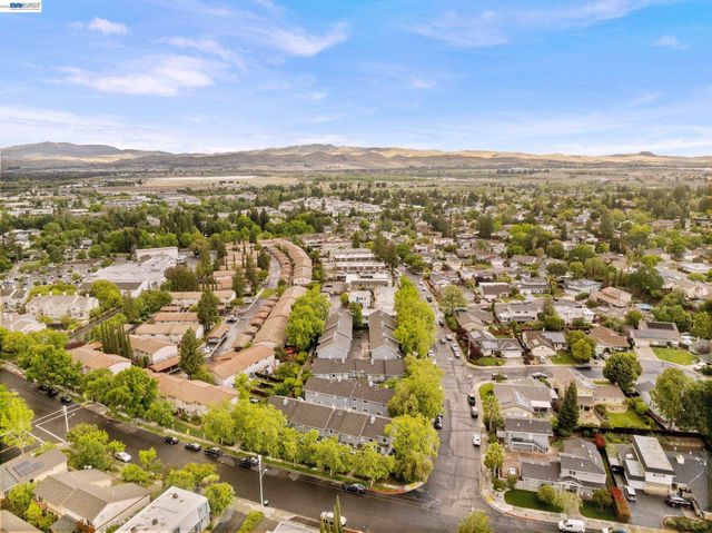 3551 Norton Way, Pleasanton, CA 94566