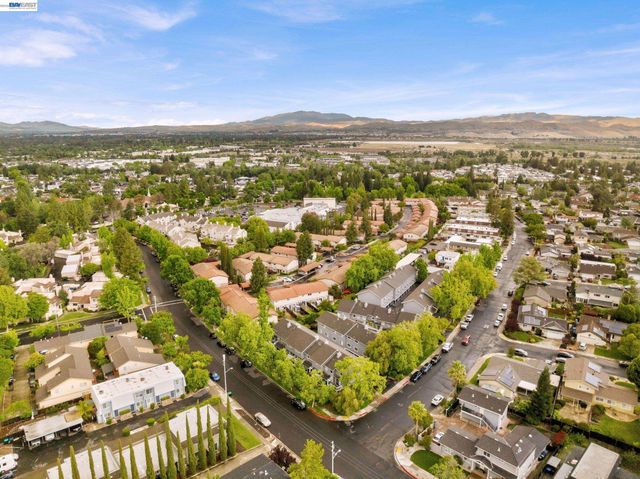 3551 Norton Way, Pleasanton, CA 94566