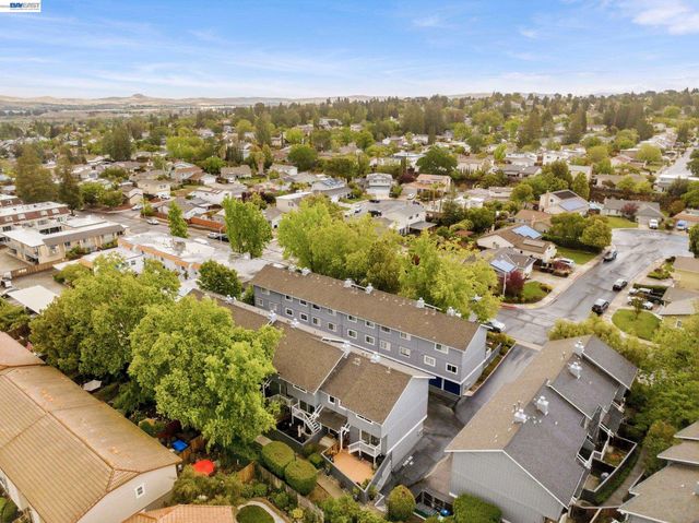 3551 Norton Way, Pleasanton, CA 94566