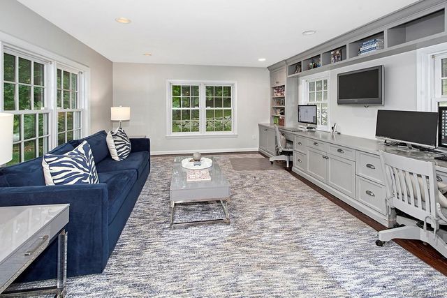 12 Brandon Drive, Mount Kisco, NY 10549