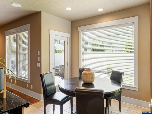 5489 Salal St SE, Salem, OR 97306