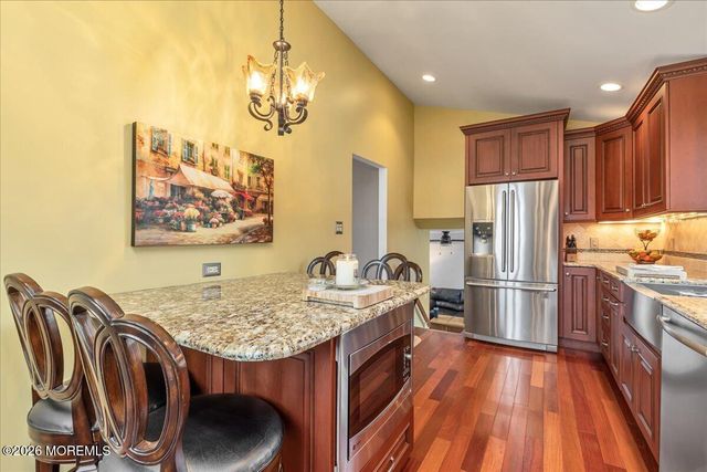 13 Ellingham Avenue, Monroe, NJ 08831