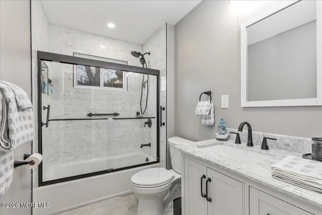 13 Ellingham Avenue, Monroe, NJ 08831