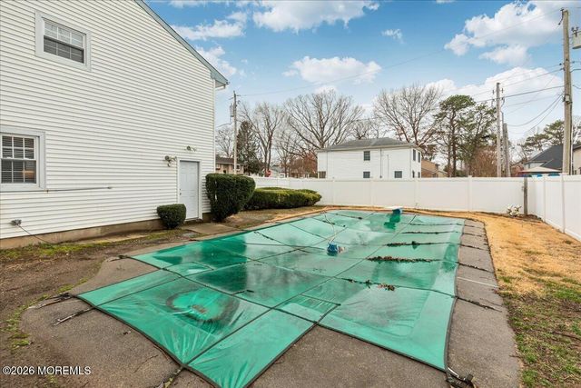 13 Ellingham Avenue, Monroe, NJ 08831