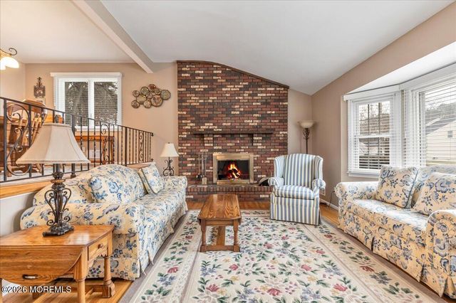 13 Ellingham Avenue, Monroe, NJ 08831