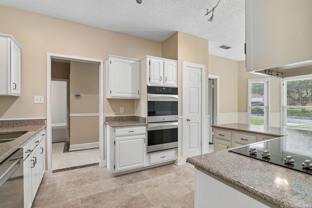 25010 ARROW RDG, San Antonio, TX 78258