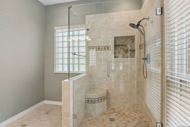 25010 ARROW RDG, San Antonio, TX 78258
