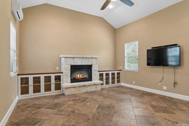 25010 ARROW RDG, San Antonio, TX 78258