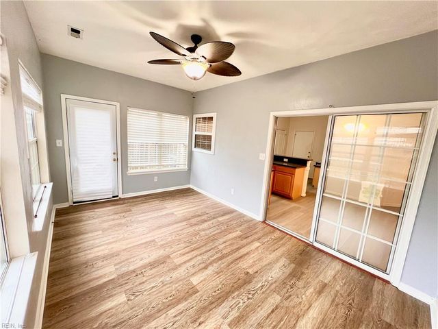 3692 Crofts Pride DR, Virginia Beach, VA 23453