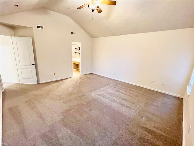 3692 Crofts Pride DR, Virginia Beach, VA 23453