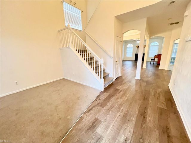 3692 Crofts Pride DR, Virginia Beach, VA 23453