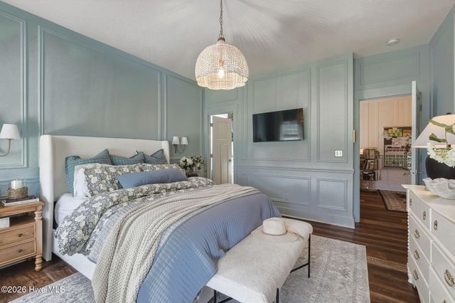 699 Crown Pointe Drive, Hampstead, NC 28443