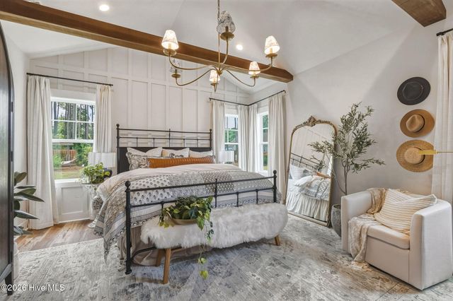 699 Crown Pointe Drive, Hampstead, NC 28443