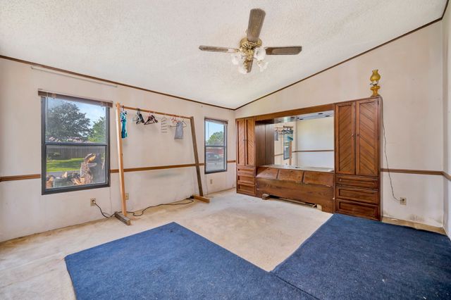 305 Branson Road, Roanoke, TX 76262