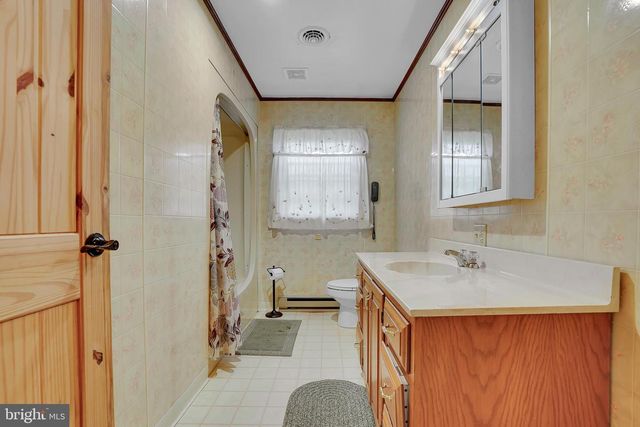 13789 BUCHANAN TRAIL W, Mercersburg, PA 17236