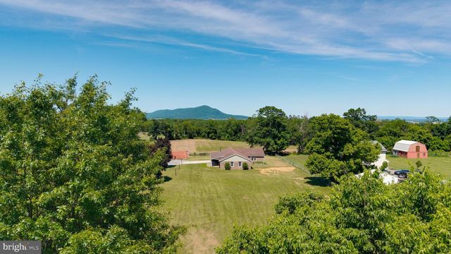 13789 BUCHANAN TRAIL W, Mercersburg, PA 17236