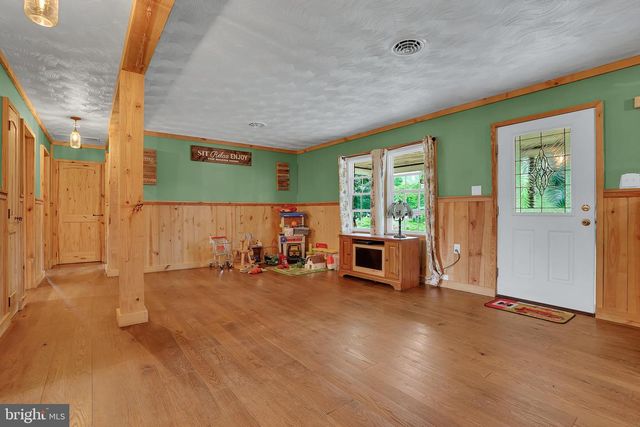 13789 BUCHANAN TRAIL W, Mercersburg, PA 17236