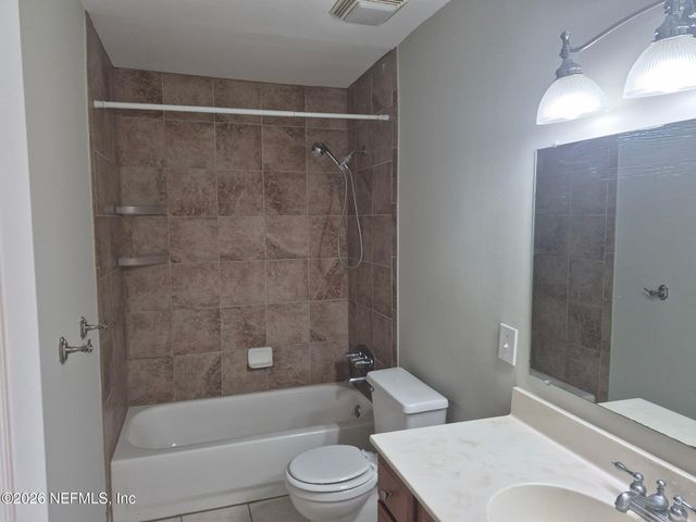 4810 WINDRUSH Lane C-4-A, Jacksonville, FL 32217