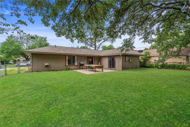 3511 Pecos Court, Bryan, TX 77801
