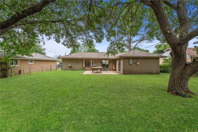 3511 Pecos Court, Bryan, TX 77801