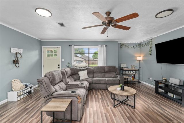 3511 Pecos Court, Bryan, TX 77801