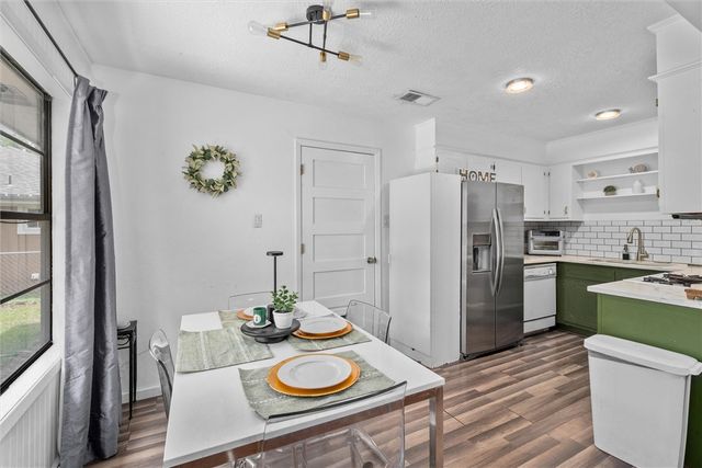 3511 Pecos Court, Bryan, TX 77801