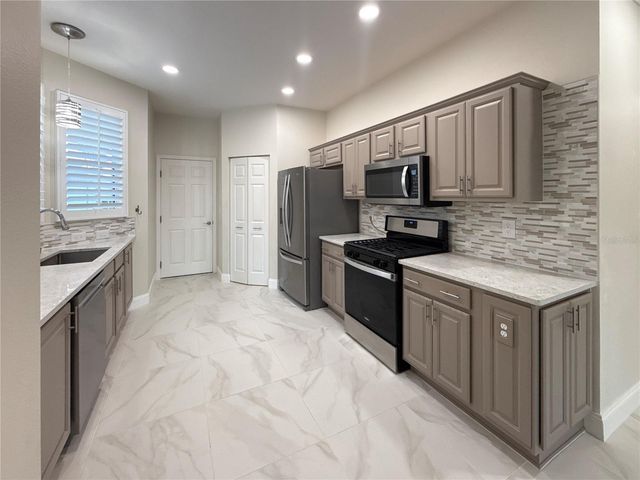 8443 SW 82ND LOOP, Ocala, FL 34481