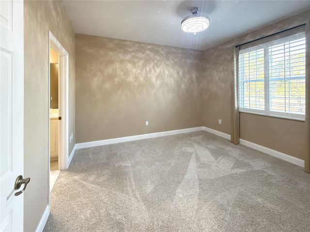 8443 SW 82ND LOOP, Ocala, FL 34481