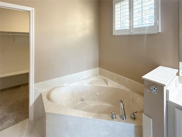 8443 SW 82ND LOOP, Ocala, FL 34481