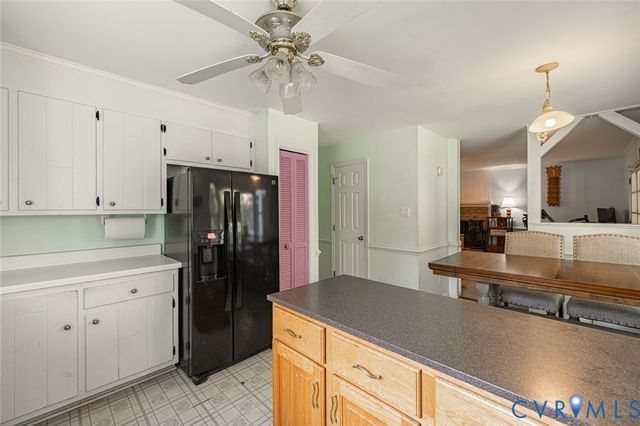 5424 Old Warson Dr, Chesterfield, VA 23237