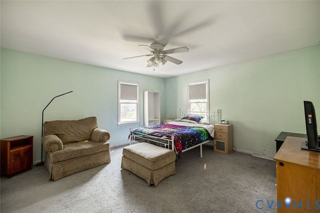 5424 Old Warson Dr, Chesterfield, VA 23237