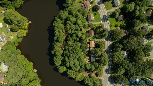 5424 Old Warson Dr, Chesterfield, VA 23237