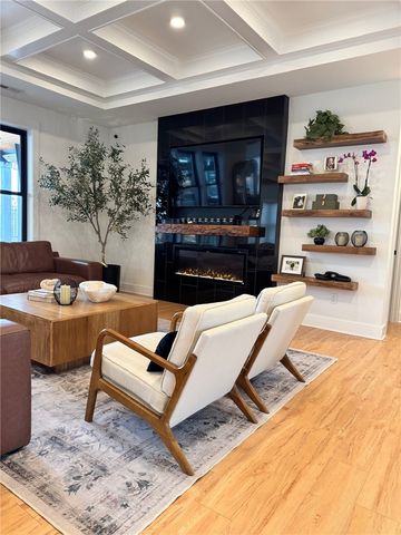 1007 Honey Locust Dr, Penn Twp, PA 15644