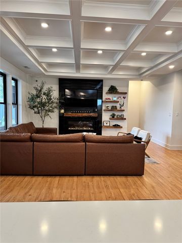 1007 Honey Locust Dr, Penn Twp, PA 15644