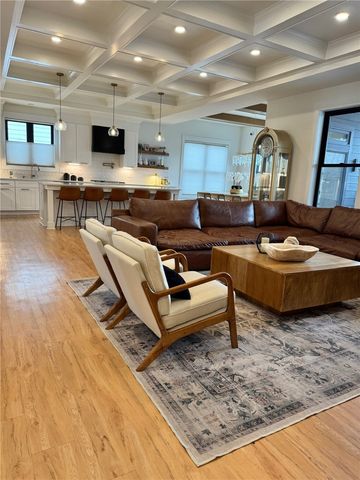 1007 Honey Locust Dr, Penn Twp, PA 15644