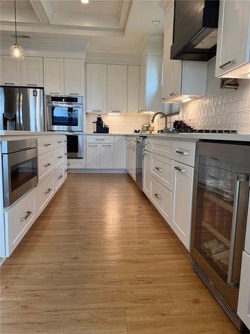 1007 Honey Locust Dr, Penn Twp, PA 15644