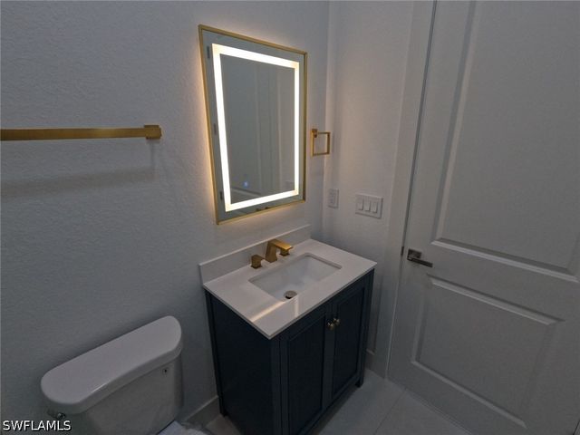 2423 NW 6th ST, Cape Coral, FL 33993