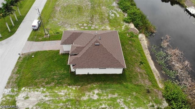 2423 NW 6th ST, Cape Coral, FL 33993